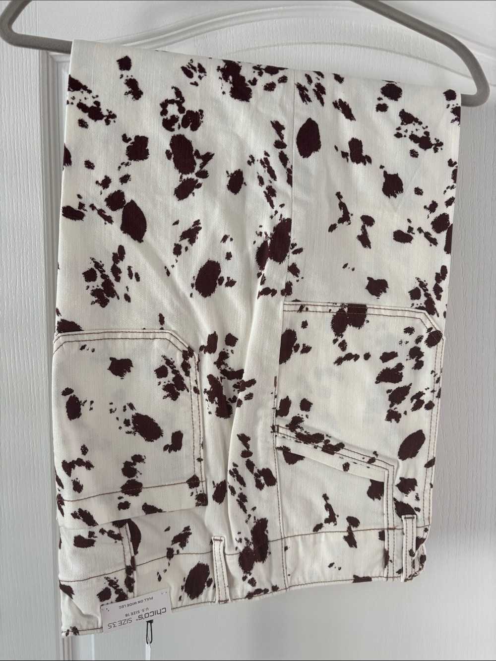 Chico's NWT Ecru and Brown Pony Print Wide Leg Pull-on Pants